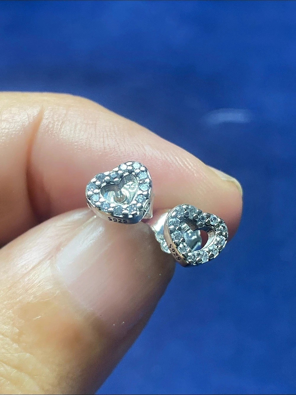 Pandora Sparkling Freehand Heart Stud Earrings Silver